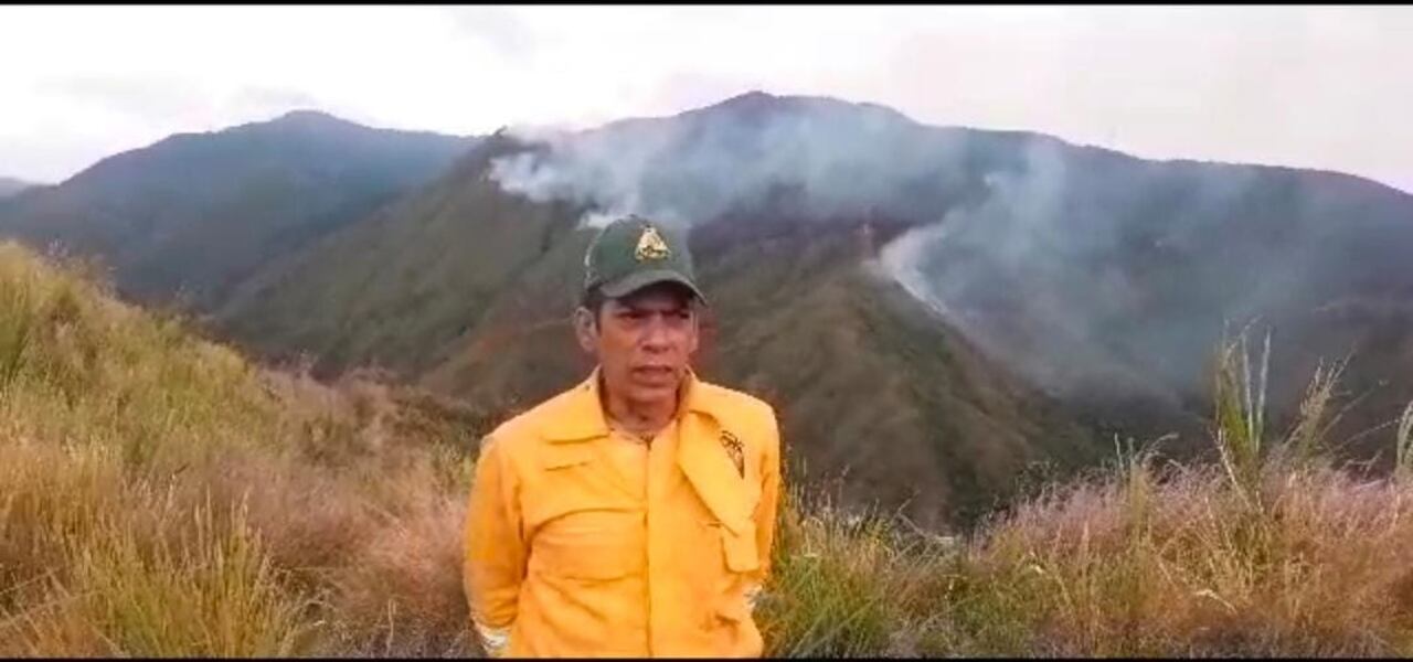 80% de la conflagración se pudo sofocar en la noche de este jueves.