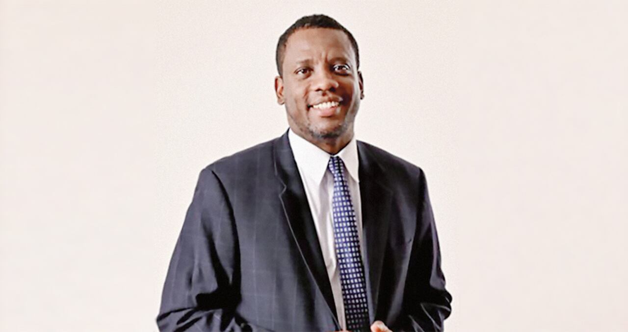 El gerente general de Emcali, Roger Mina, tiene el duro reto de encarrilar las finanzas de Emcali, al tiempo de convertir a la empresa en un bastión competitivo nacional.