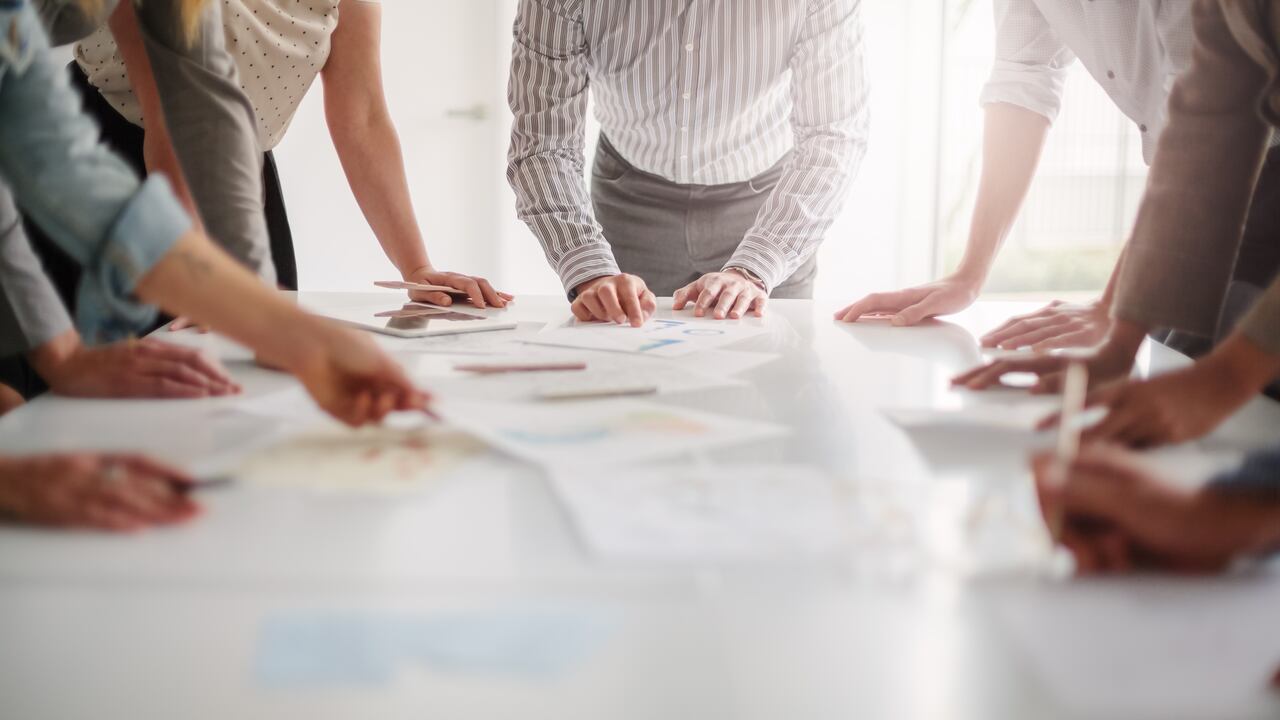 Iluma busca profesionales para que ganen entre 2 y 4 millones de pesos, ¿le interesa?