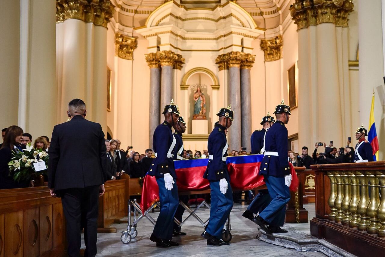 Funeral de Miguel Uribe Turbay: Catedral Primada
