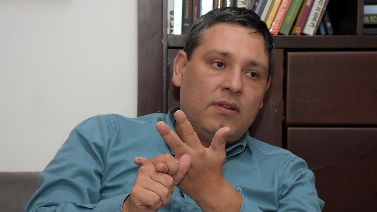 Entrevista Mauricio Lizcano Ministro de las TICS