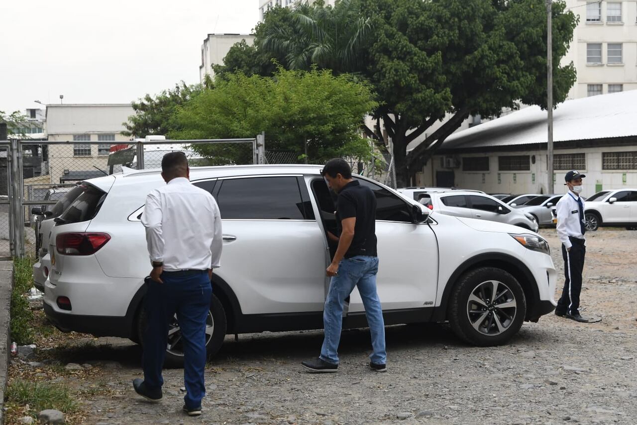 Familiares de Luz Mery Tristán se dirigieron a la morgue en la mañana de este domingo.