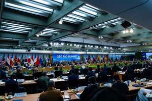 Los líderes del G20 asisten al lanzamiento del "Grupo de trabajo para una alianza global contra el hambre y la pobreza" en Río de Janeiro, al margen de la Cumbre del G20, el 18 de noviembre de 2024. (Foto de ERIC LEE / POOL / AFP)