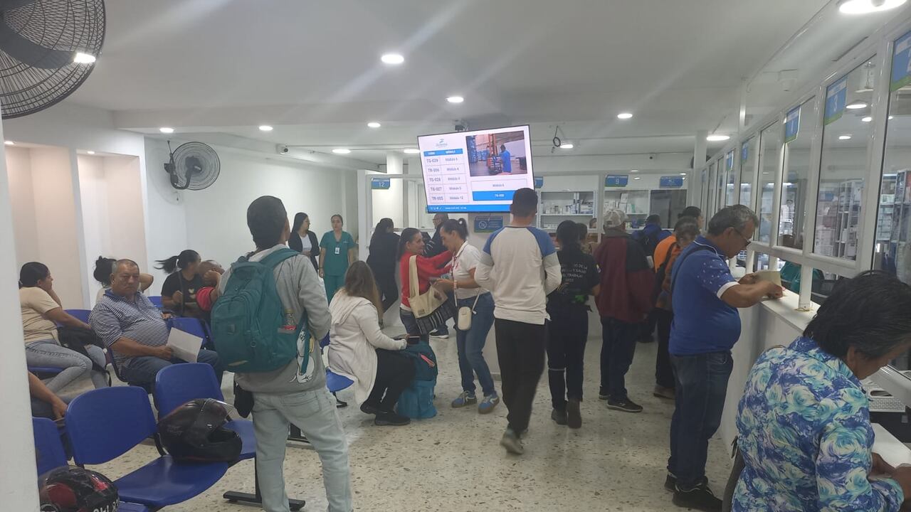 Así se veía la sede de Disfarma en Cali este sábado.