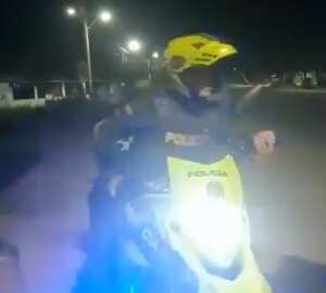 Varios policías se vieron obligados a disparar contra pandilleros, situación registrada en el barrio Carlos Alberto Guzmán de Puerto Tejada, en el norte del Cauca.