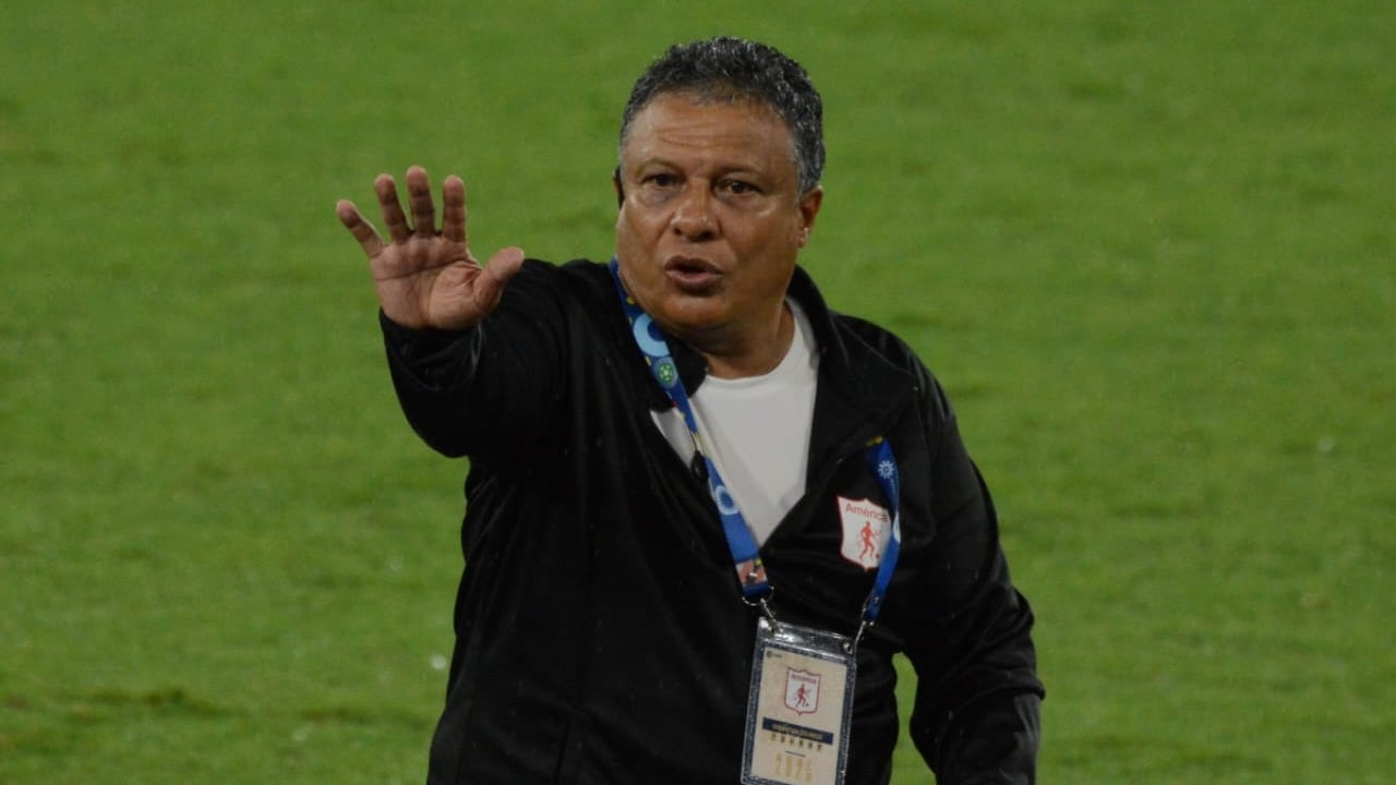 Alex Escobar, asistente técnico y DT encargado del América de Cali.