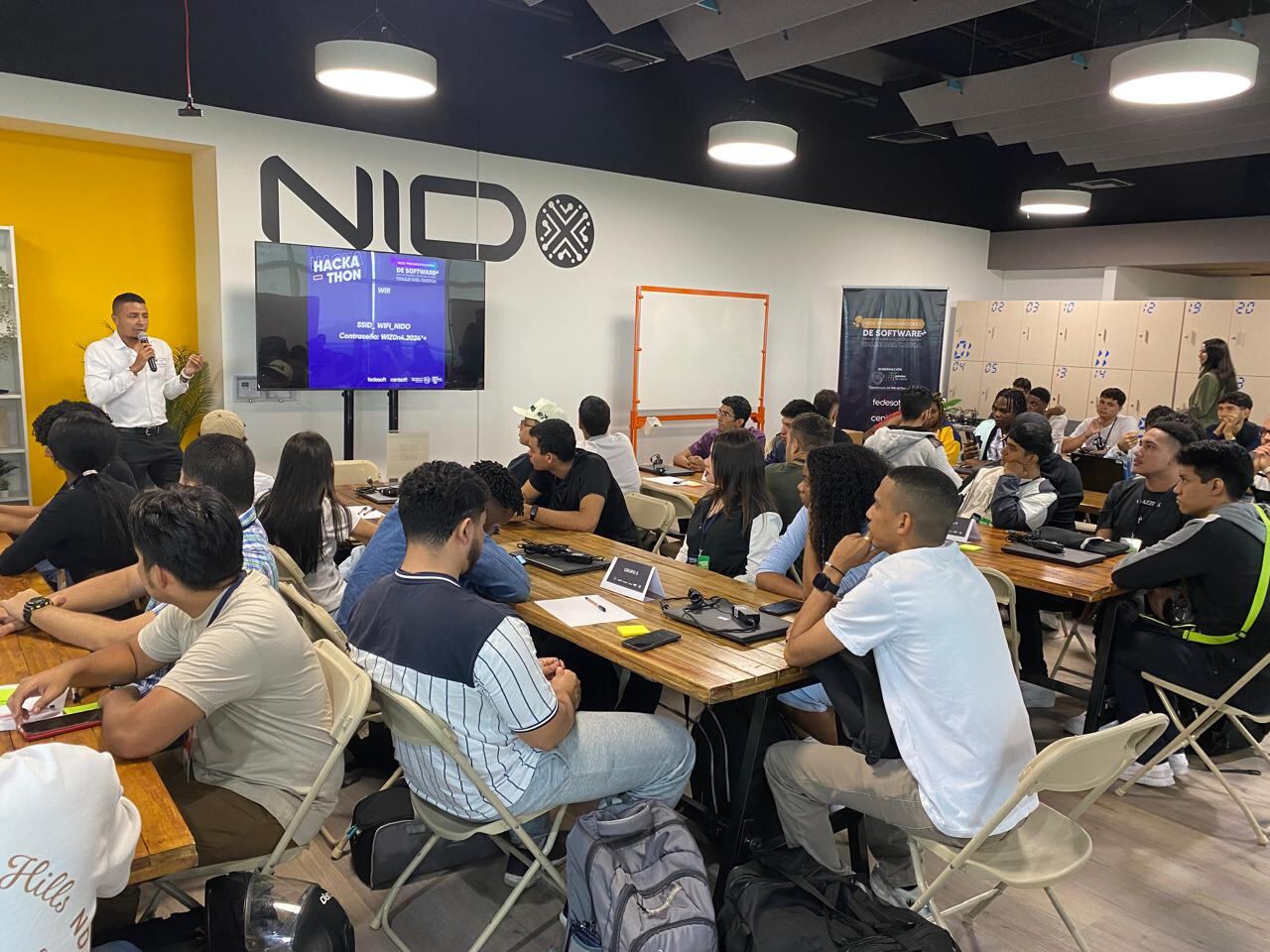 El ecosistema caleño se caracteriza por una fuerte concentración en sectores estratégicos como, SaaS (14%), Fintech (12%) y Gestión de negocios (11%). Foto: Gobernación del Valle / El País