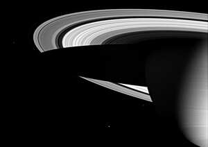 La Nasa confirmó el descubrimiento de hidrógeno en Encélado, una de las lunas de Saturno, lo que podría significar la existencia de microorganismos.