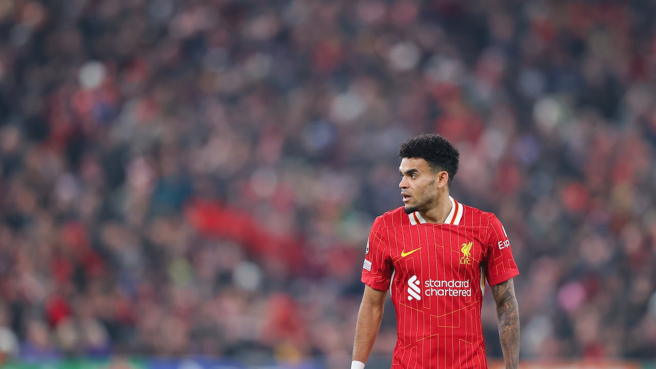 LIVERPOOL, ENGLAND - JANUARY 21: Luis Diaz of Liverpool during the UEFA Champions League 2024/25 League Phase MD7 match between Liverpool FC and LOSC Lille at Anfield on January 21, 2025 in Liverpool, England. (Photo by James Gill - Danehouse/Getty Images)