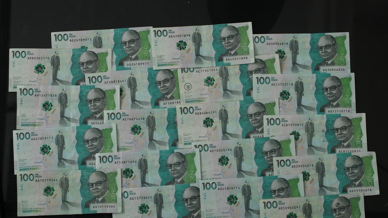 déficit dinero Colombia