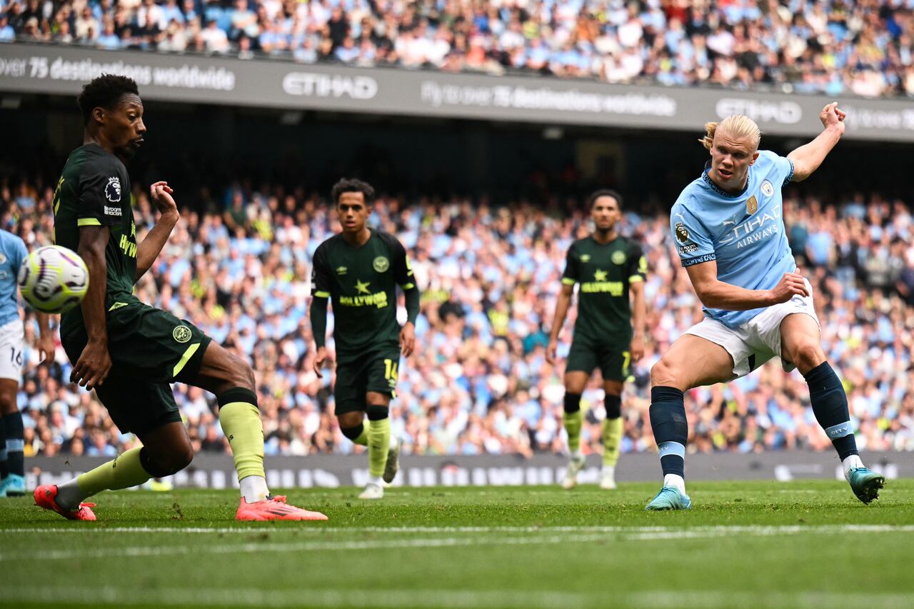 Manchester City vs Brentford - fecha 4 - Premier League.