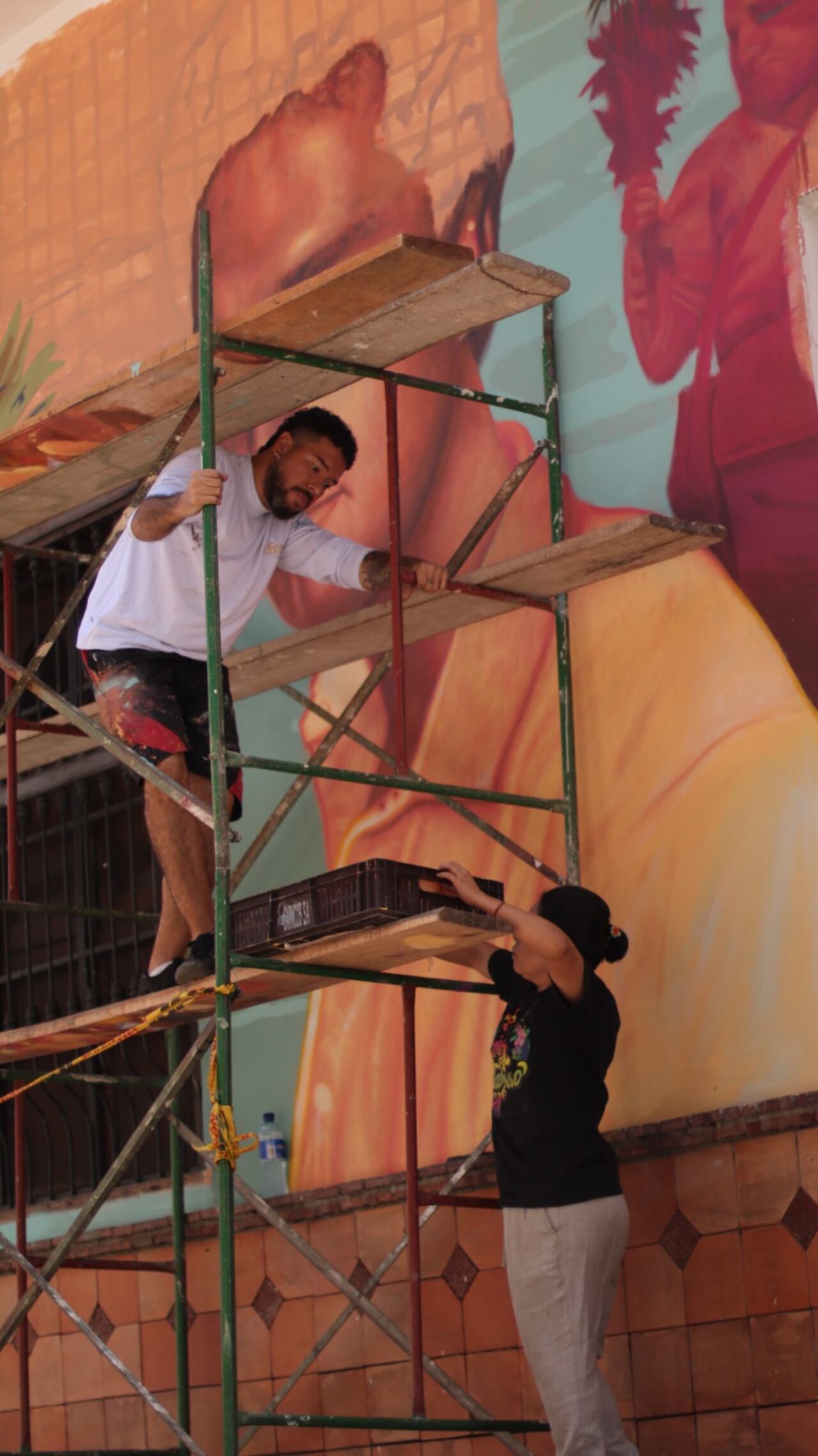 Mural de Marino Escobar en Cali.