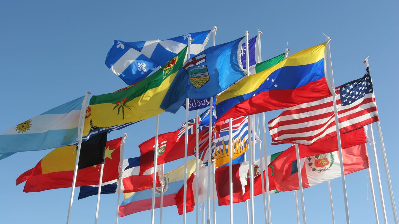 Cada país y región tiene su propio acento distintivo.