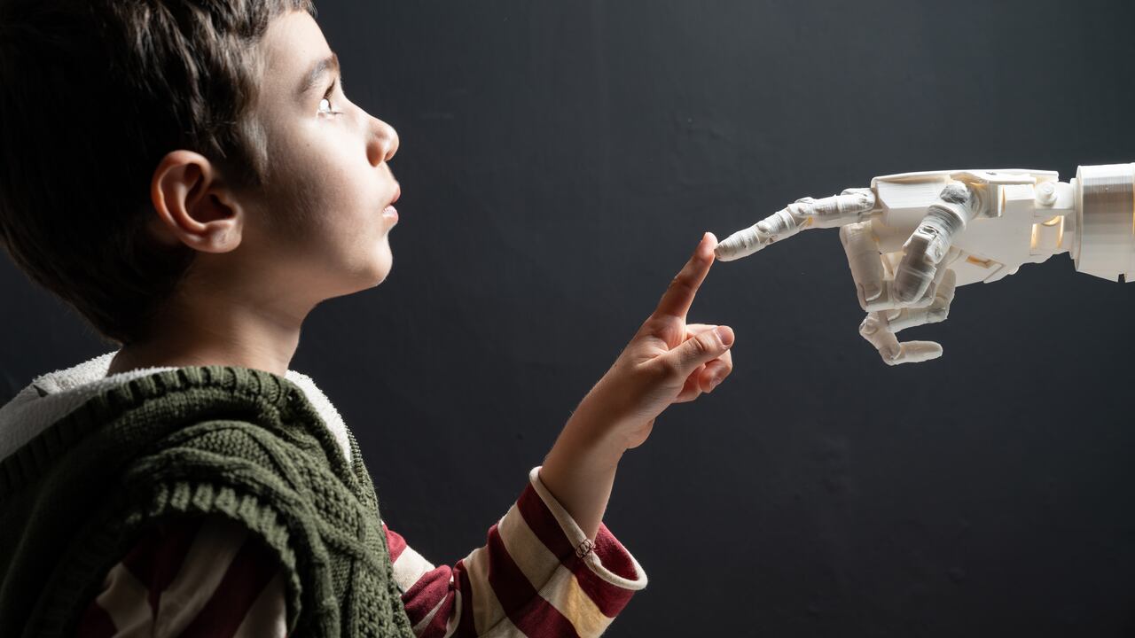 Los datos recopilados por la inteligencia artificial arrojan luz sobre la posibilidad de que los nombres desempeñen un papel significativo en la determinación del futuro económico de un individuo.