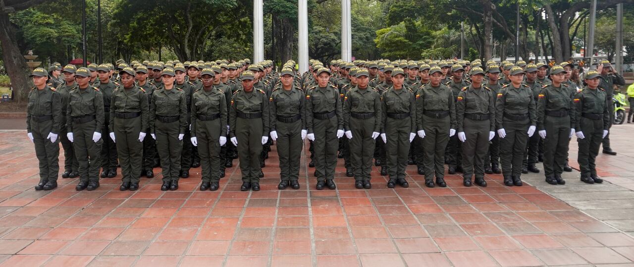 Los nuevos auxiliares son jóvenes de diferentes regiones del país.