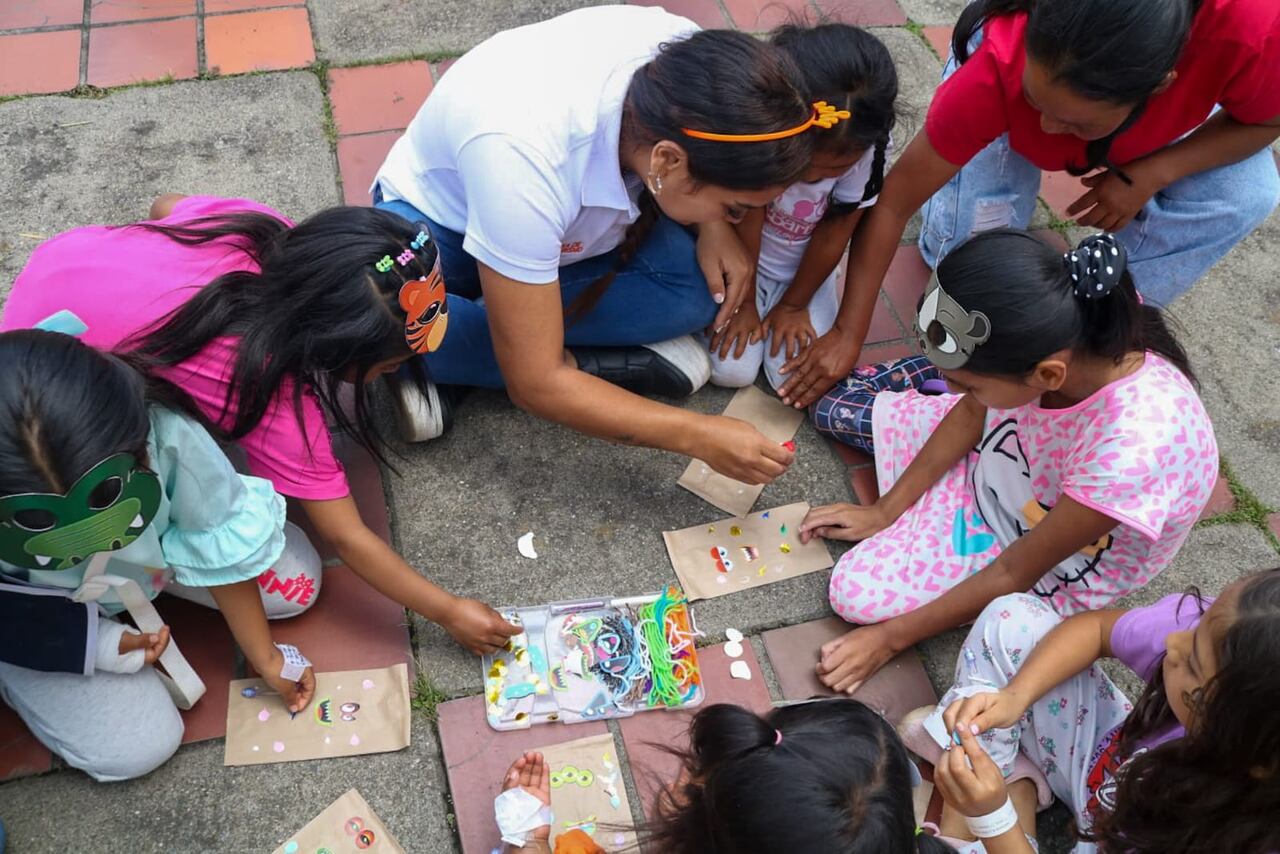 Aplicando en parte las lecciones de la película Patch Adams, los funcionarios de la alcaldía buscan humanizar los servicios de salud en este centro asistencial.