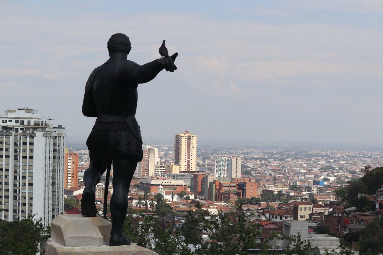 OLA DE CALOR EN CALI CON TEMPERATURAS QUE SUPERAN LOS 32 GRAOD SCENTÍGRADOS Y ALTA RADIACIÓN SOLAR