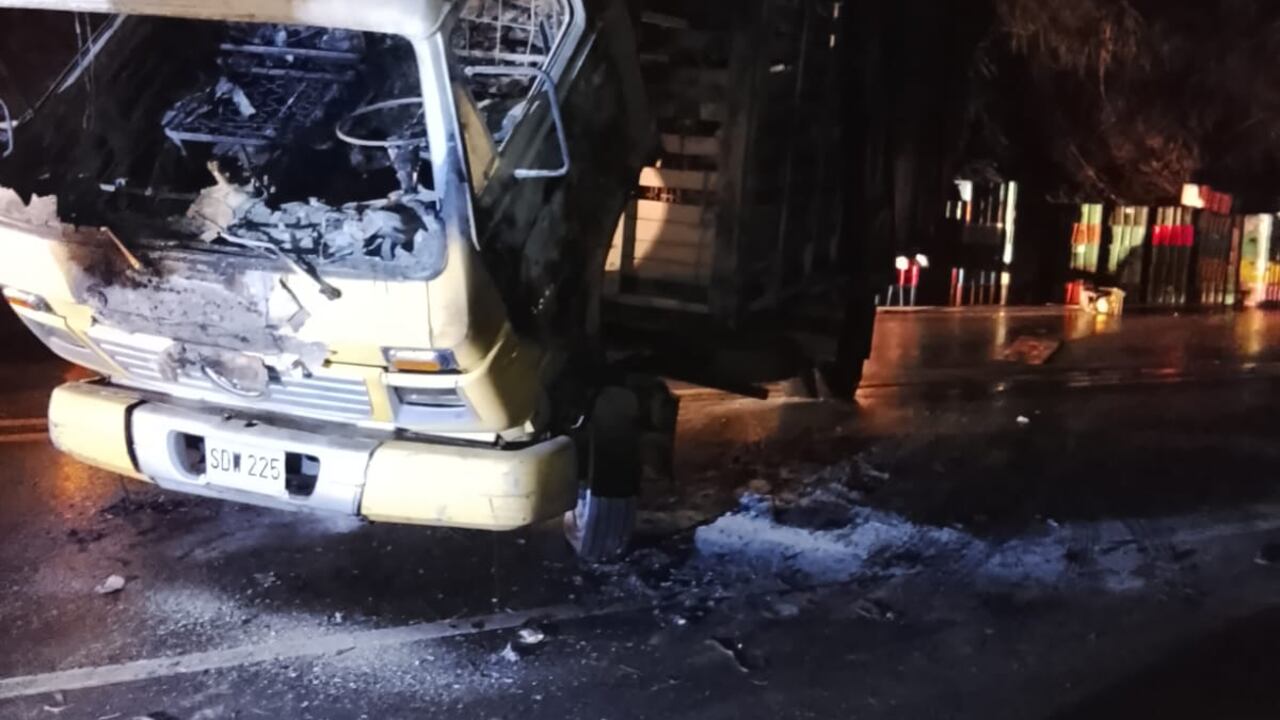 Este acto violento se presenta en medio del paro armado que ahora adelanta el ELN en el Cauca, así como en otras zonas del país.