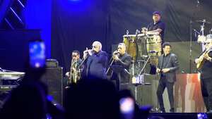 El cantante Willie Colón fue uno de los salseros que se presentó en el Superconcierto de la Feria de Cali 2023.