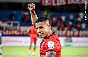 Cristian Barrios hizo el primer gol del partido.