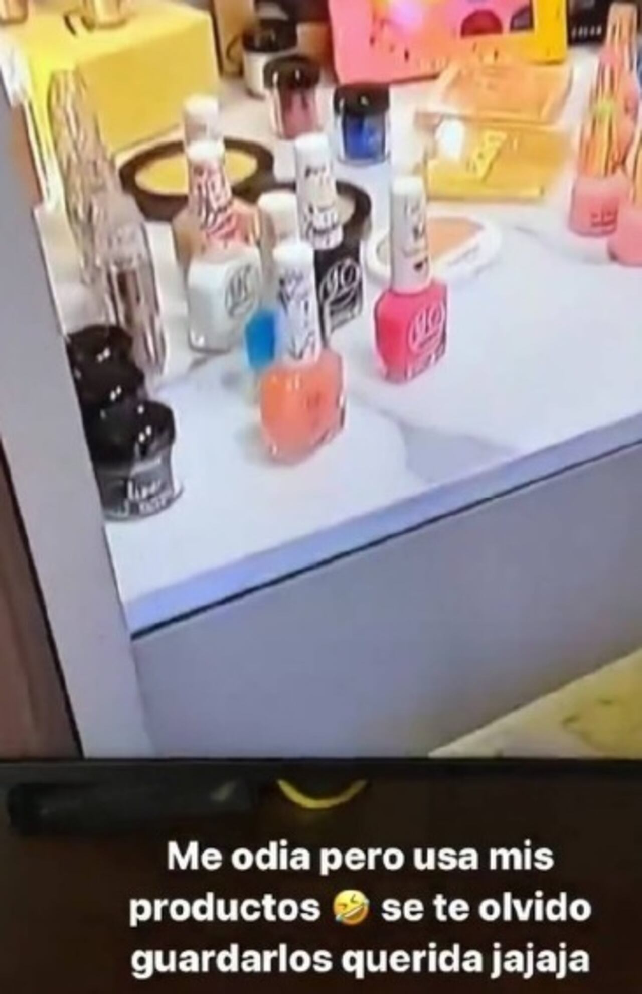 Yina Calderón criticó a ‘Epa Colombia’ por usar sus cosméticos y lanza dura pulla.