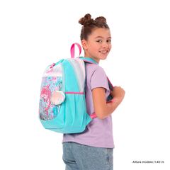 La altura del morral no debe exceder la de la espalda.