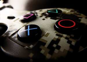 Control de videojuegos, videojuego, juego de video, Play Station, imagen de referencia.