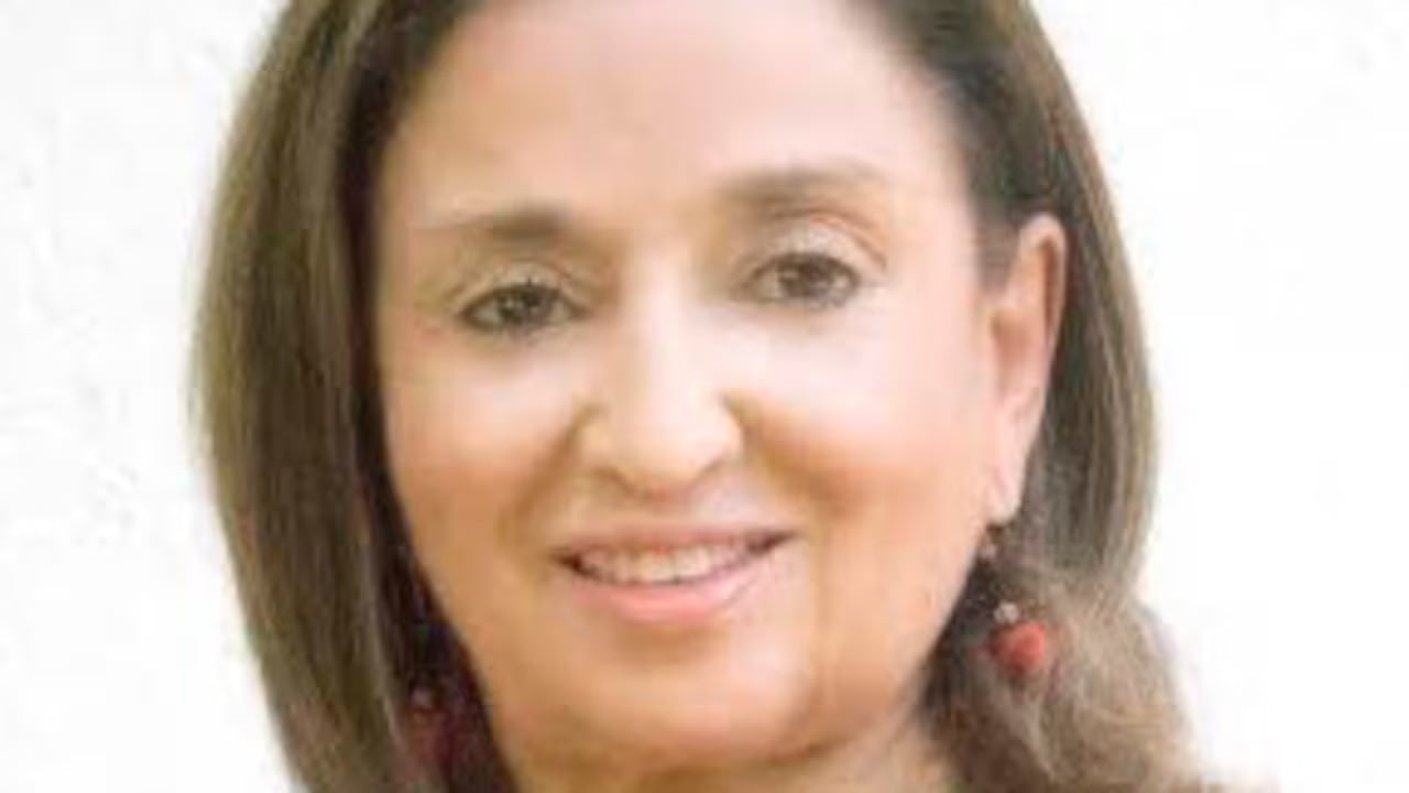 Ángela Cuevas de Dolmetsch.