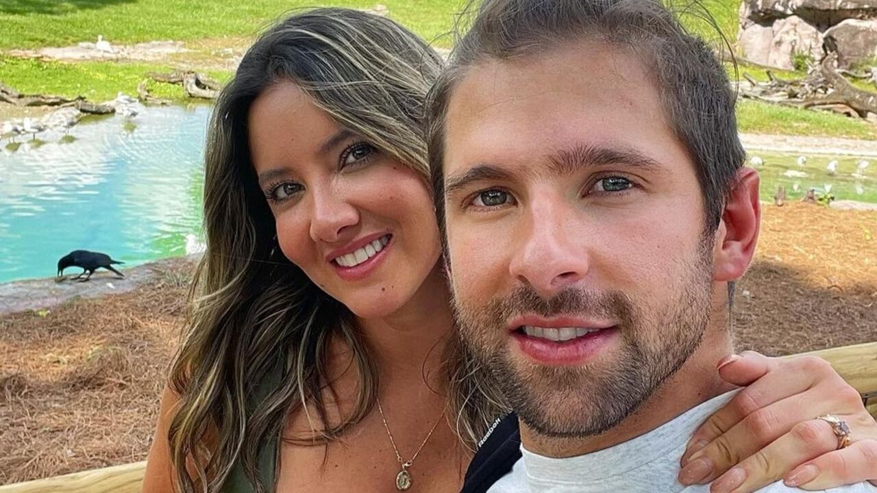 Daniela Álvarez junto a su hermano, Ricki Álvarez