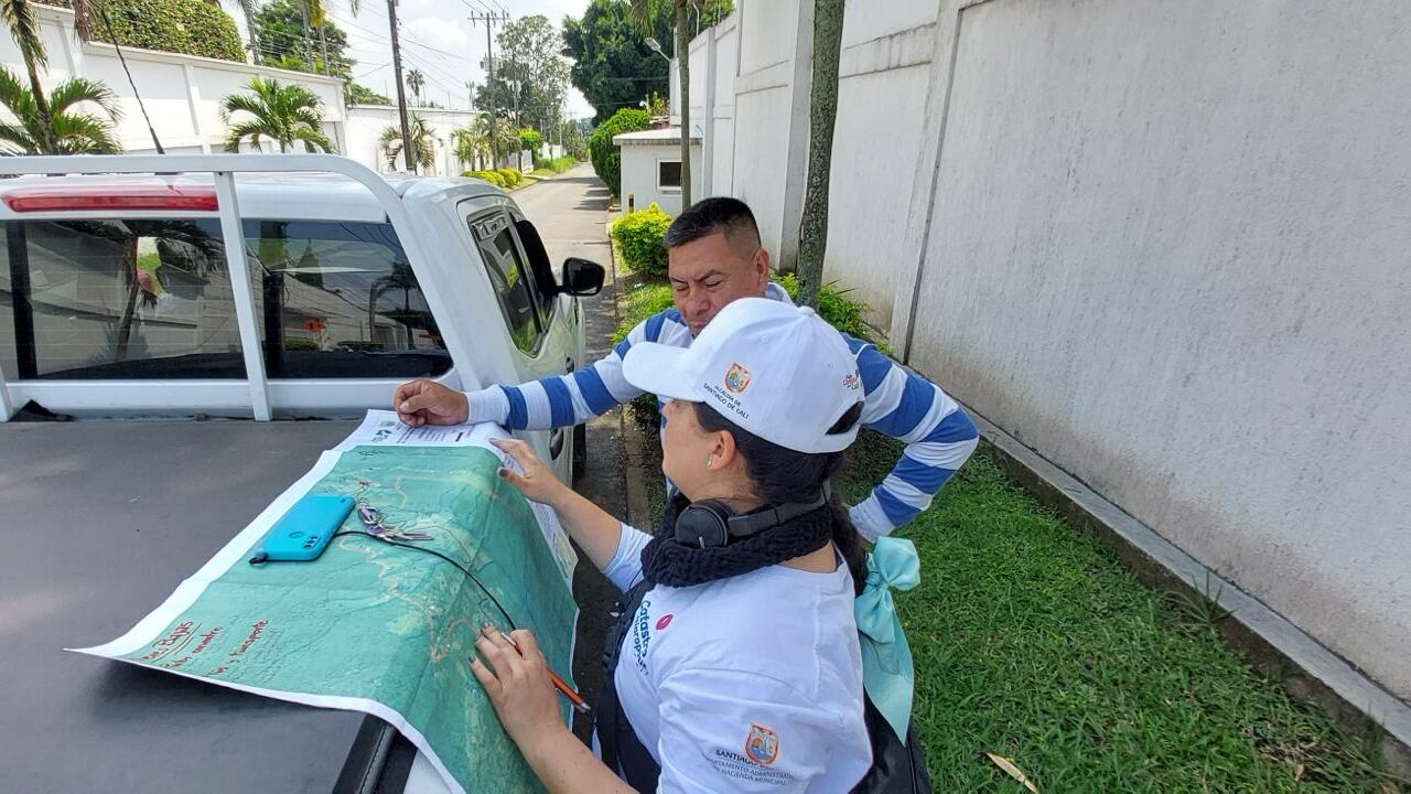 Desde diversos sectores denunciaron que la empresa Cinteli hizo el proceso, en su mayoría, sin visitar a los habitantes de la zona rural. Sin embargo, la empresa indicó que sí hubo más de 20.000 visitas y que el proceso se hizo conforme a la ley.