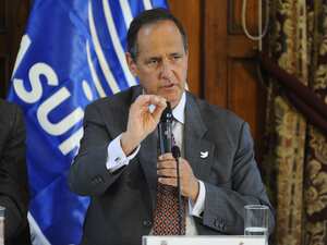 El jefe negociador de los diálogos con el ELN, Juan Camilo Restrepo.