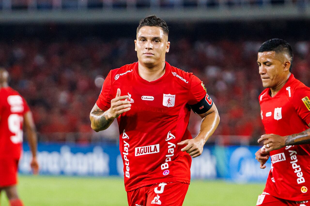 Juan Fernando Quintero, volante al servicio de América de Cali.