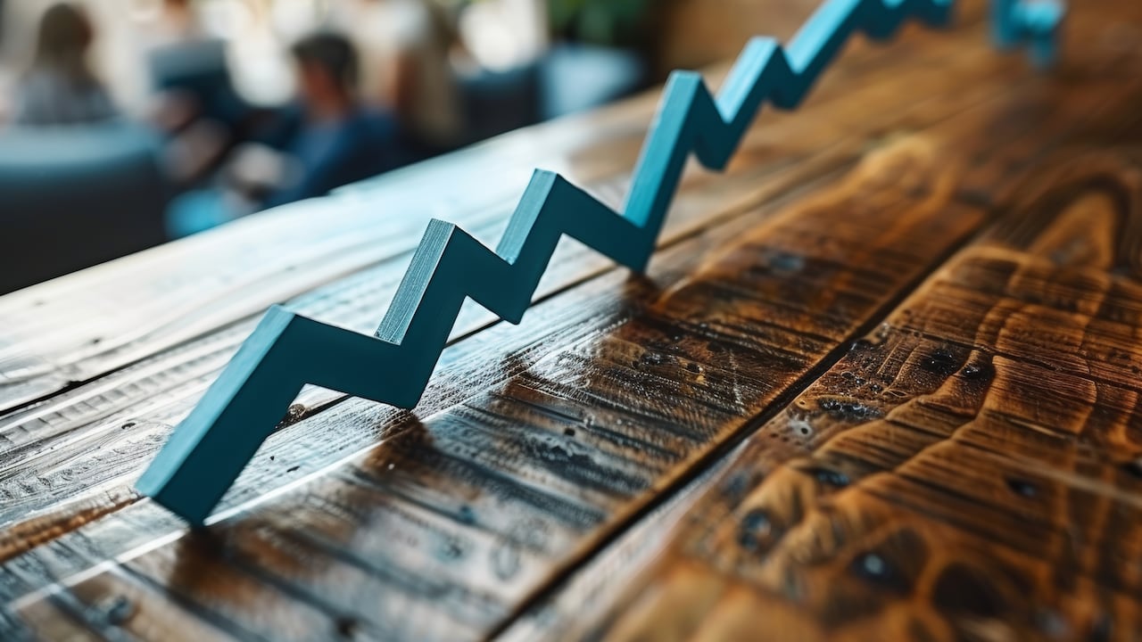 Aunque la economía colombiana crece, aún le faltan signos de recuperación total.