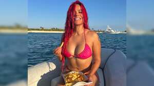 La cantante está dedicada a descansar. Foto: Instagram @karolg.