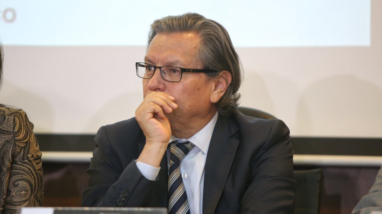 Armando Novoa García será el nuevo jefe negociador en los diálogos de paz