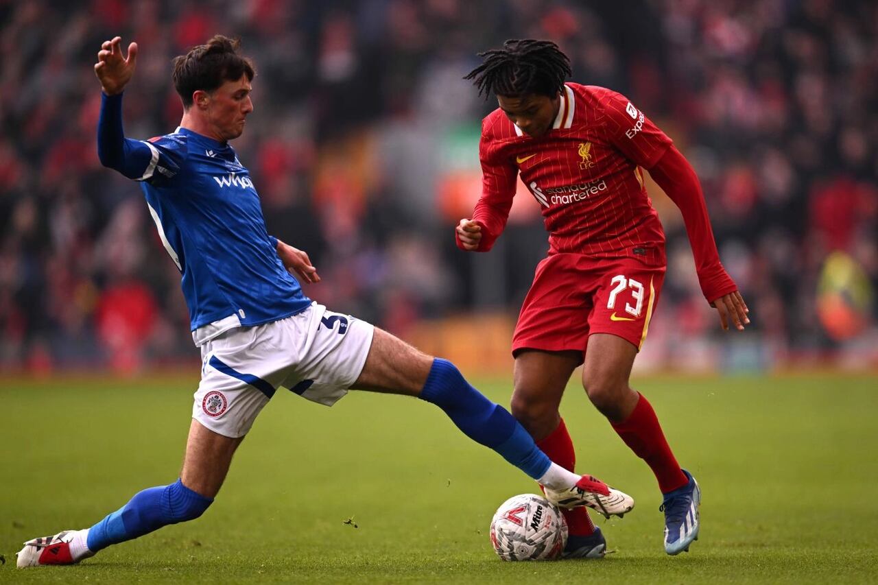 Sin Luis Díaz, Liverpool goleó al Accrington Stanley y avanzó a la siguiente ronda de la FA Cup de Inglaterra.