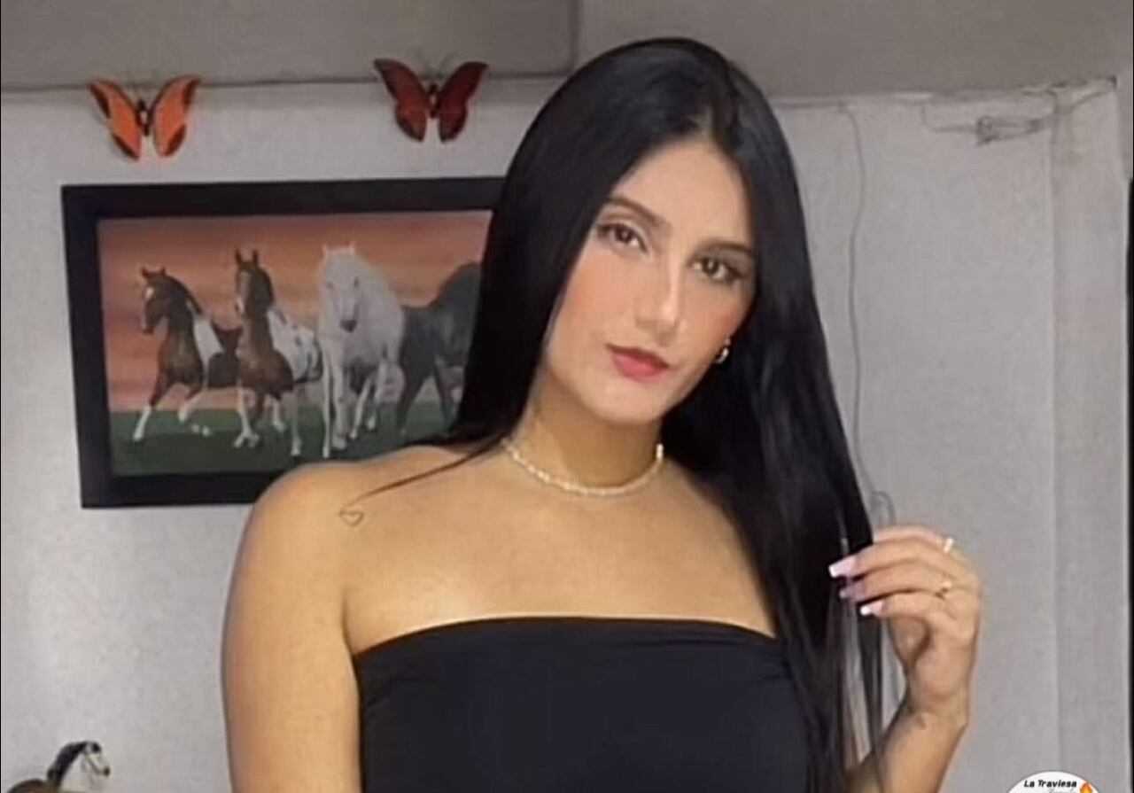 Familiares y amigos le hacen luto a La Traviesa RP, como se hacía llamar en redes sociales Estefanía Restrepo Valencia, una joven de 26 años de edad que fue apuñalada en cuatro oportunidades en la vía que conduce al municipio de Caldas, sur del Valle de Aburrá.