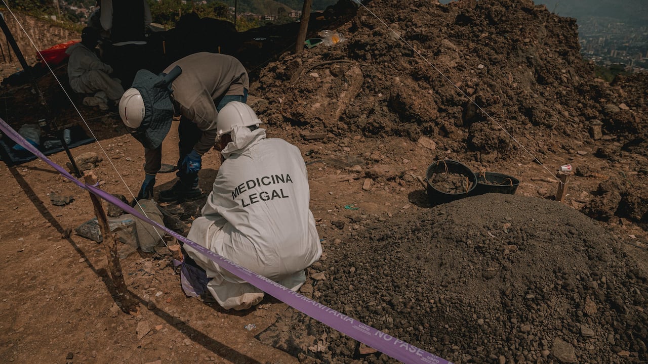 Hallazgos de restos óseos en La Escombrera, Comuna 13, en Medellín.
