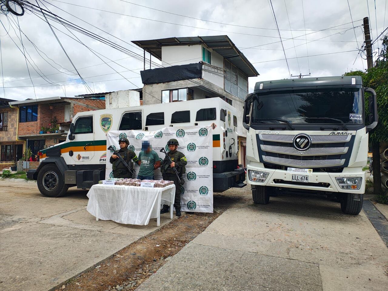 Dinero incautado en la vía Popayán-Pasto