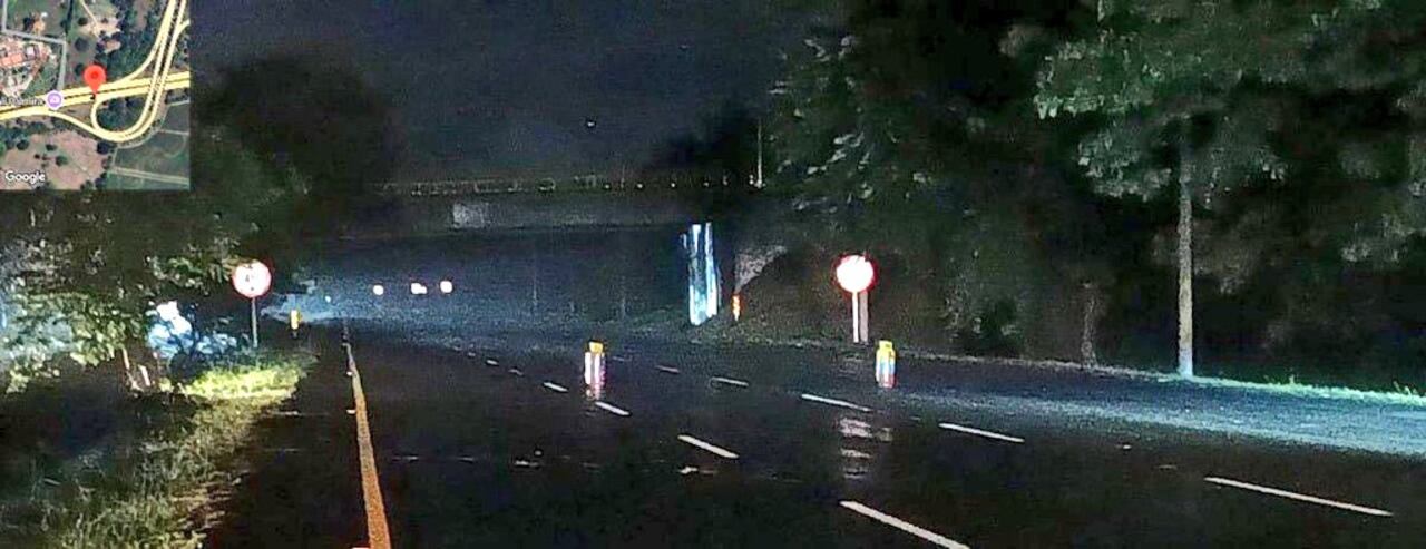 De acuerdo con información entregada por la Policía de Tránsito y Transporte, los seis artefactos fuero notados por conductores que se movilizaban por la vía antes de las 4:00 a.m., quienes lo reportaron a la Fuerza Pública.