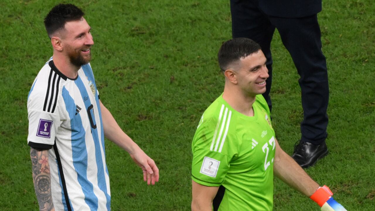 El portero argentino, Emiliano Martínez, destacó a Lionel Messi.
