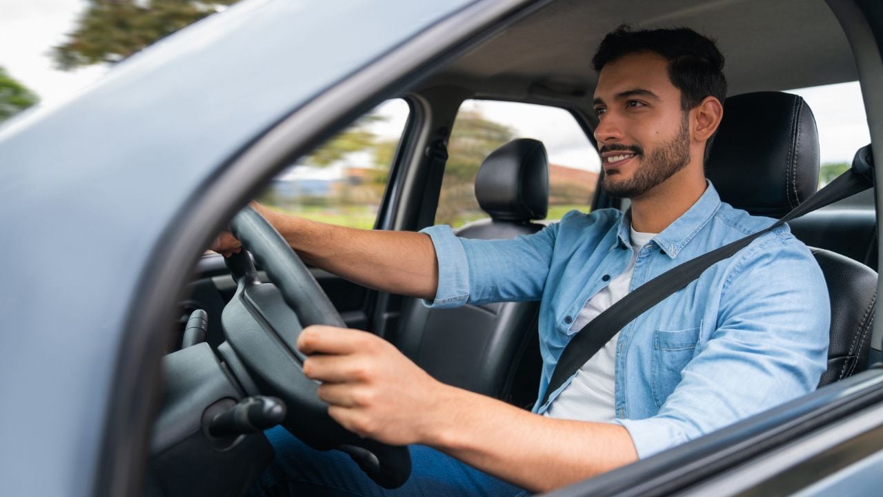 Aprender a manejar carro.