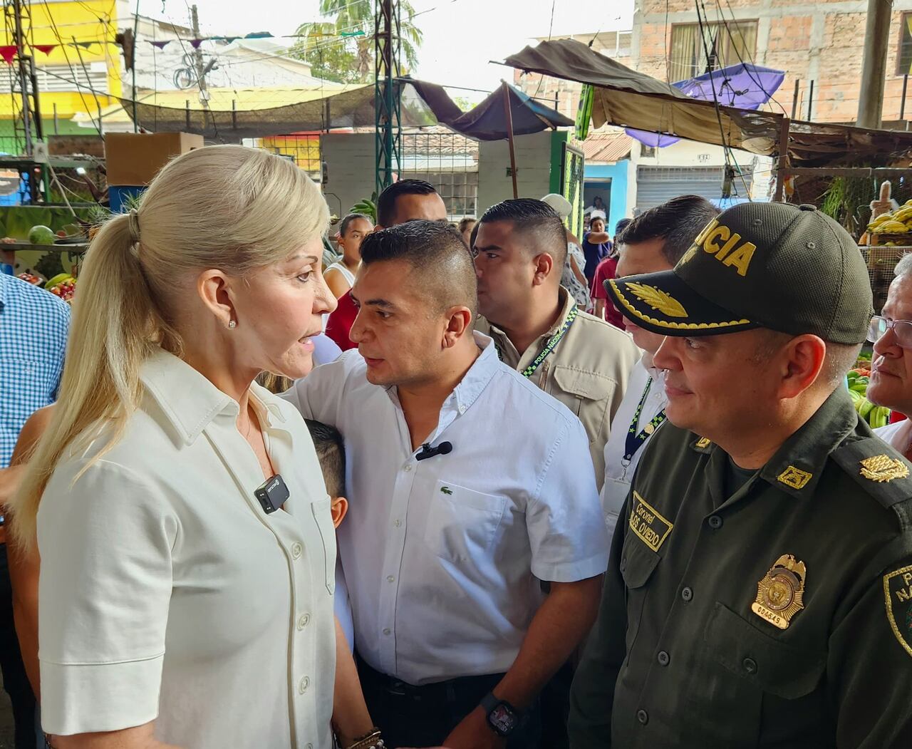 La gobernadora del Valle rechazó lo sucedido.