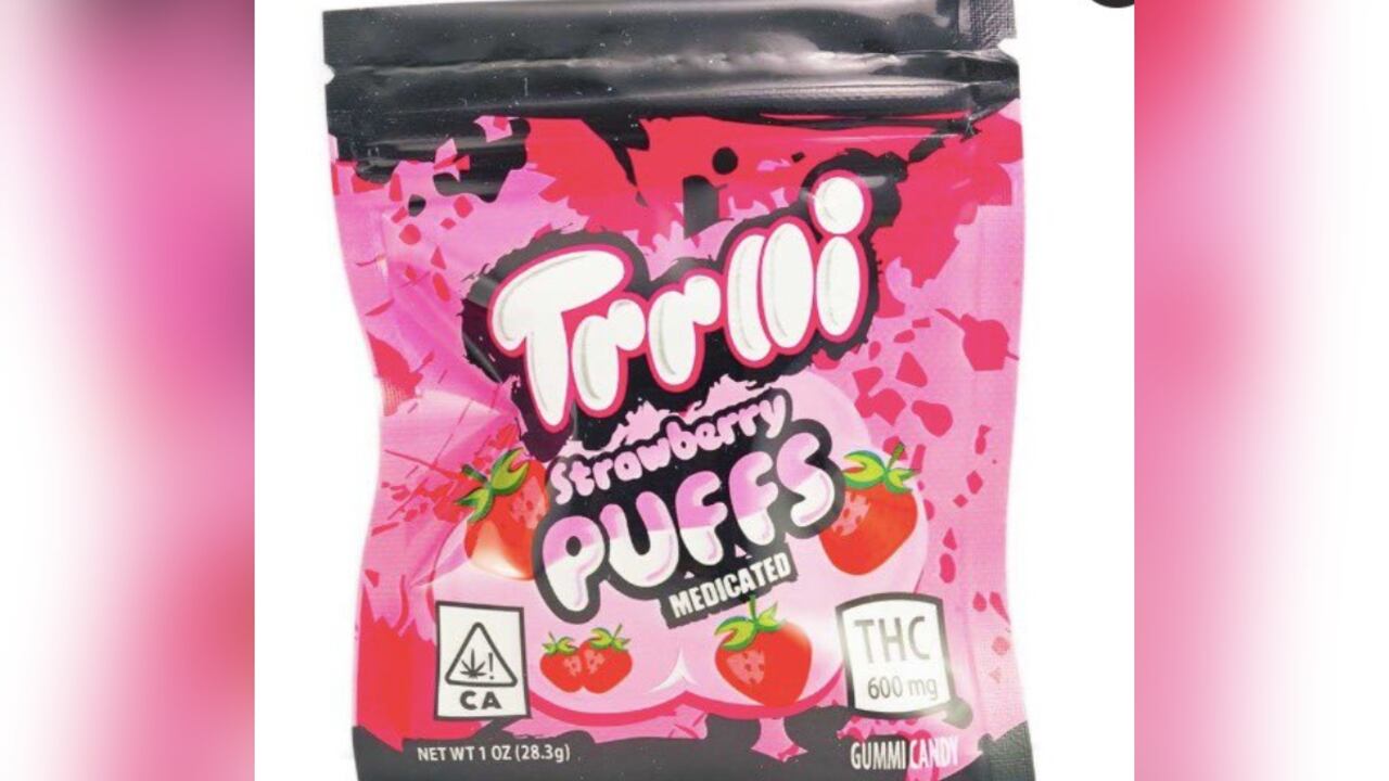 Twitter:@paulabolivar (API)