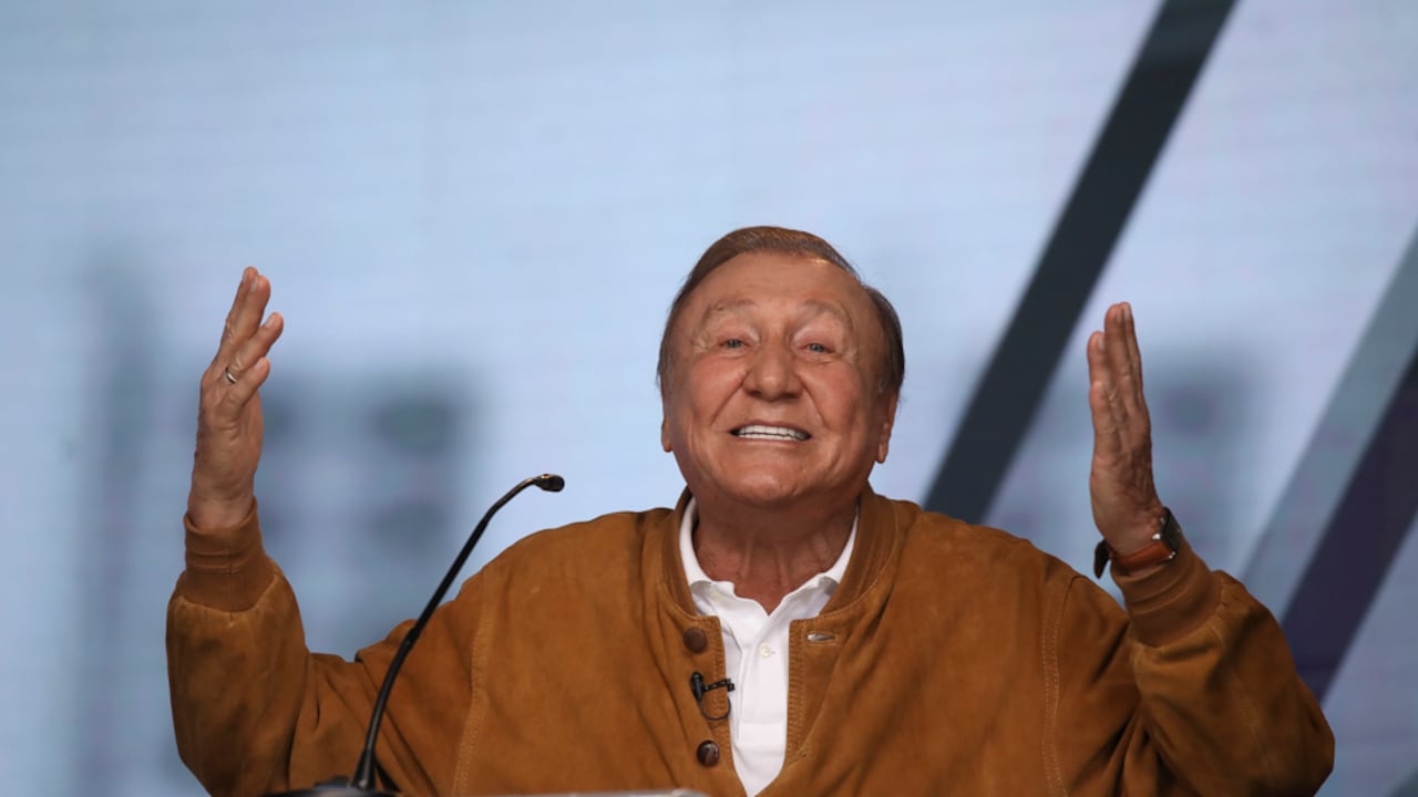 Quien será el próximo presidente de Colombia
Encuestas próximos presidente de Colombia
Candidatos presidenciales 2022
por firmas
Elecciones presidenciales colombia 2022
Candidatos independientes
Rodolfo Hernandez