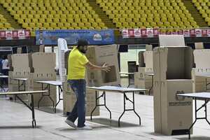 En las elecciones locales, históricamente el abstencionismo ha bordeado el 60% en Cali. En 2003 fue de 62%, de hecho. En 2007, de 54.6%; en 2011 fue de 57.6%. La ciudad ha ocupado los primeros lugares de Colombia entre los municipios donde menos se vota.