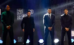 Messi, Mbappé y Hakimi, estrellas del PSG fueron incluidos en el once ideal del 2022.