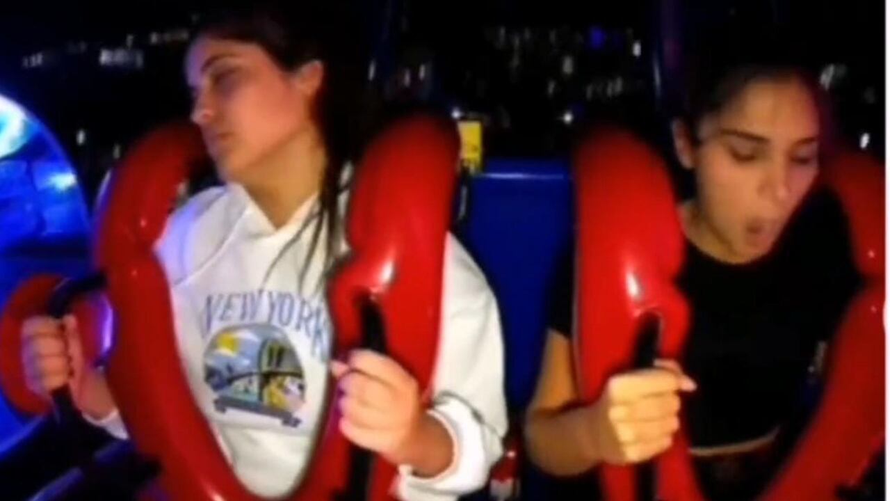 En el sling shot los pasajeros pueden ser lanzados desde el suelo al cielo en un instante.