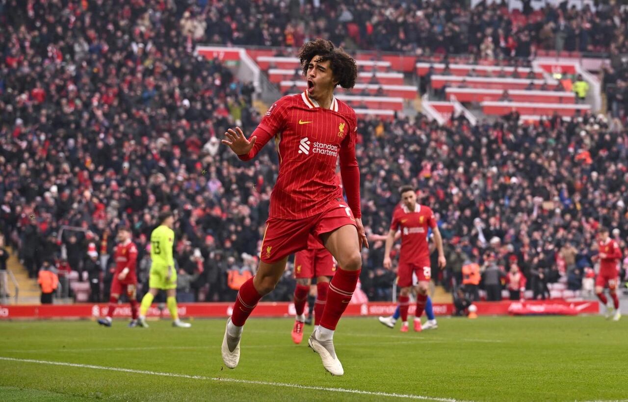 Sin Luis Díaz, Liverpool goleó al Accrington Stanley y avanzó a la siguiente ronda de la FA Cup de Inglaterra.