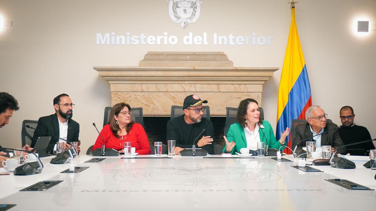 El Gobierno hizo un llamado al diálogo y a levantar los bloqueos.